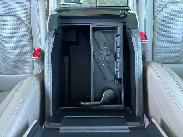 2019 Ford Expedition Limited 4x4 - 22943144 - 37