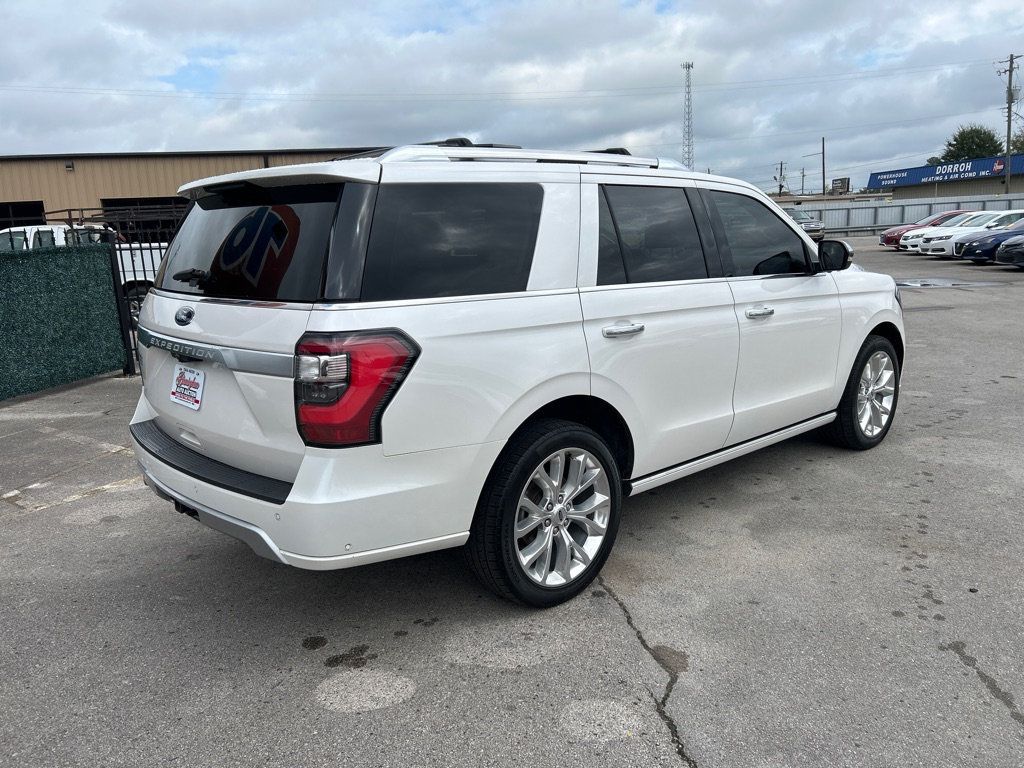2019 Ford Expedition Platinum photo 4