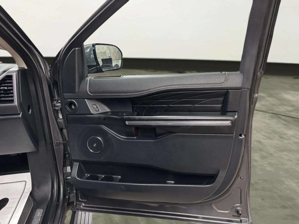 2019 Ford Expedition Platinum 4x4 - 23053545 - 22