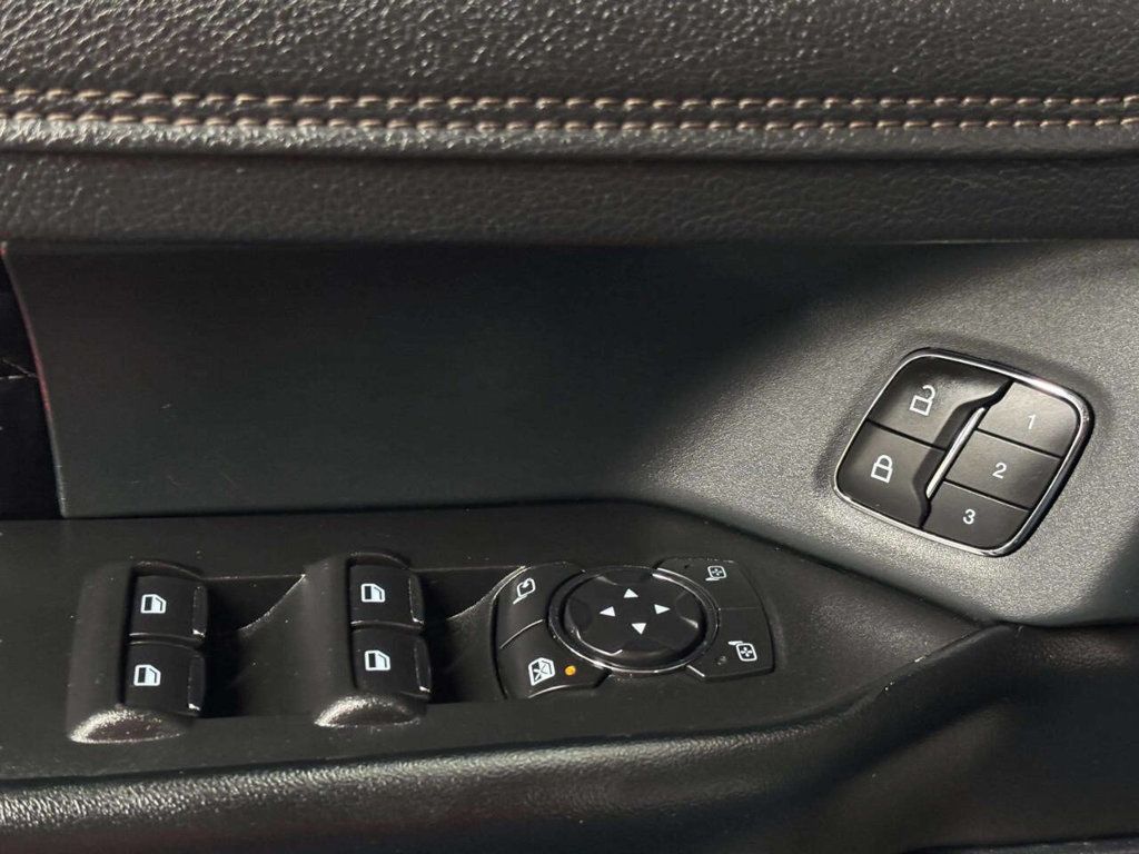 2019 Ford Expedition Platinum 4x4 - 23053545 - 33