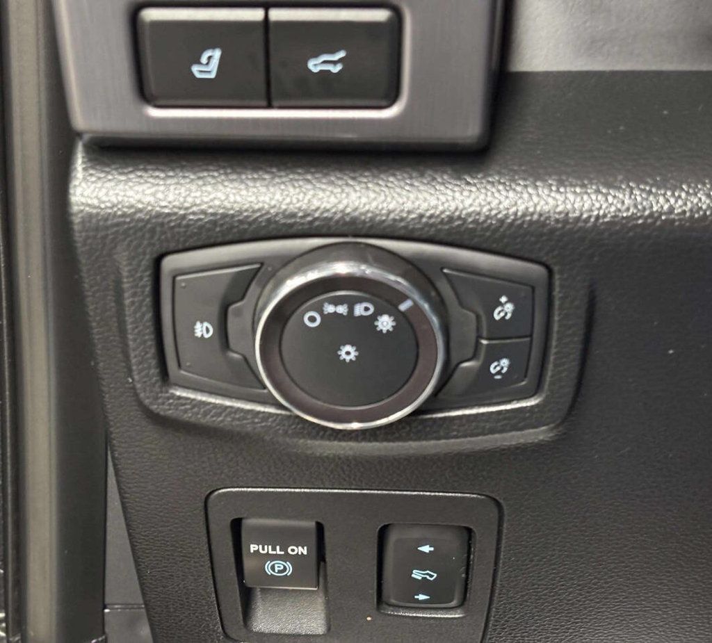 2019 Ford Expedition Platinum 4x4 - 23053545 - 34