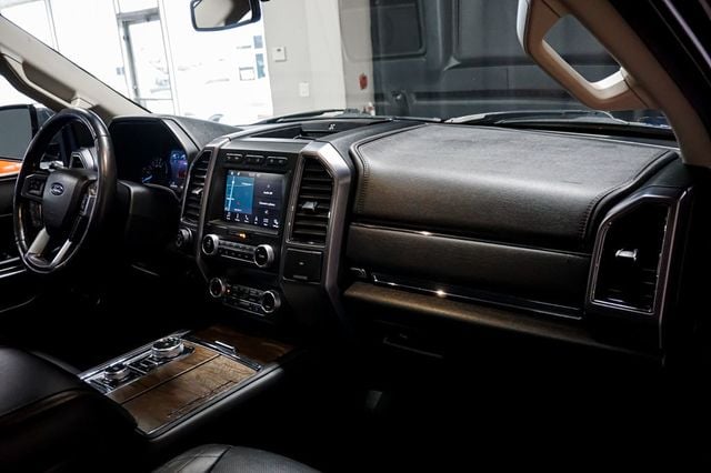 2019 Ford Expedition *Platinum 4x4* *Pano-Roof* *Nav-Camera* - 22948838 - 29
