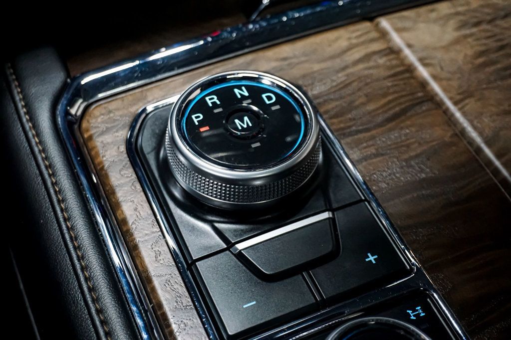 2019 Ford Expedition *Platinum 4x4* *Pano-Roof* *Nav-Camera* - 22948838 - 53