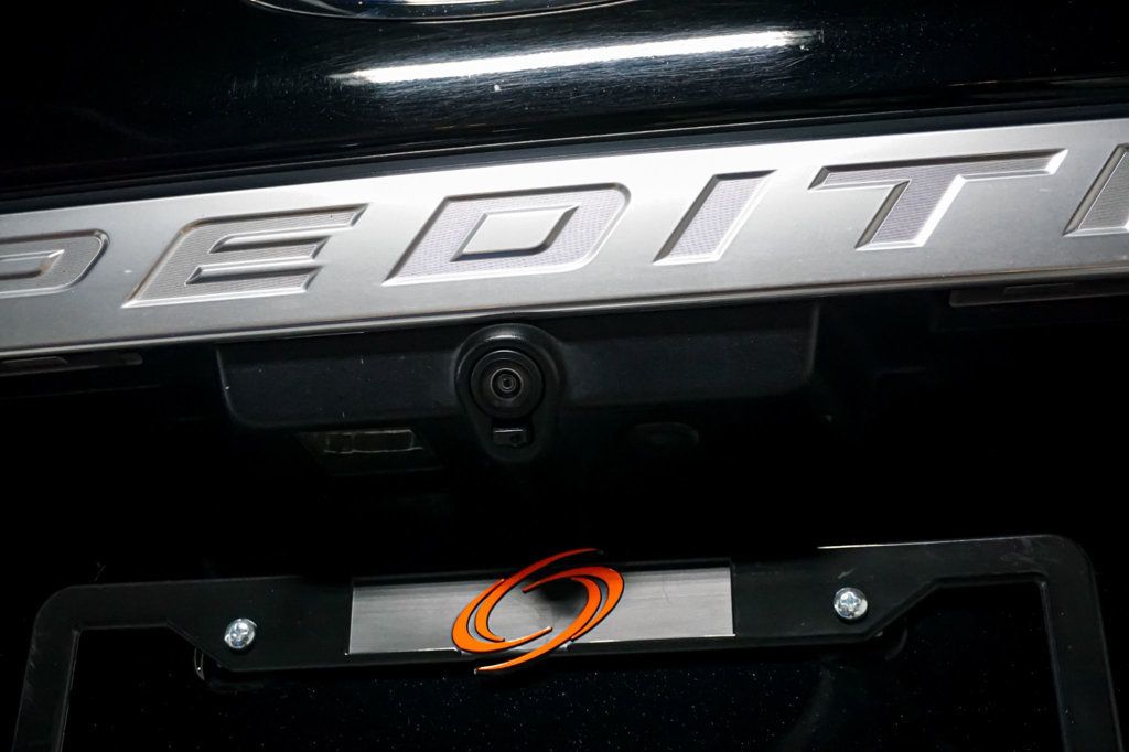 2019 Ford Expedition *Platinum 4x4* *Pano-Roof* *Nav-Camera* - 22948838 - 68