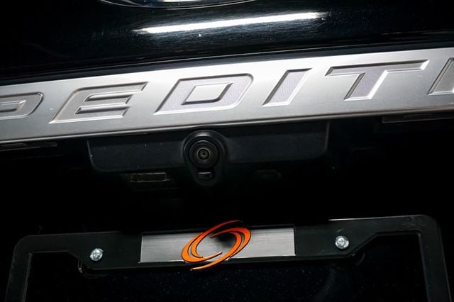 2019 Ford Expedition *Platinum 4x4* *Pano-Roof* *Nav-Camera* - 22948838 - 68