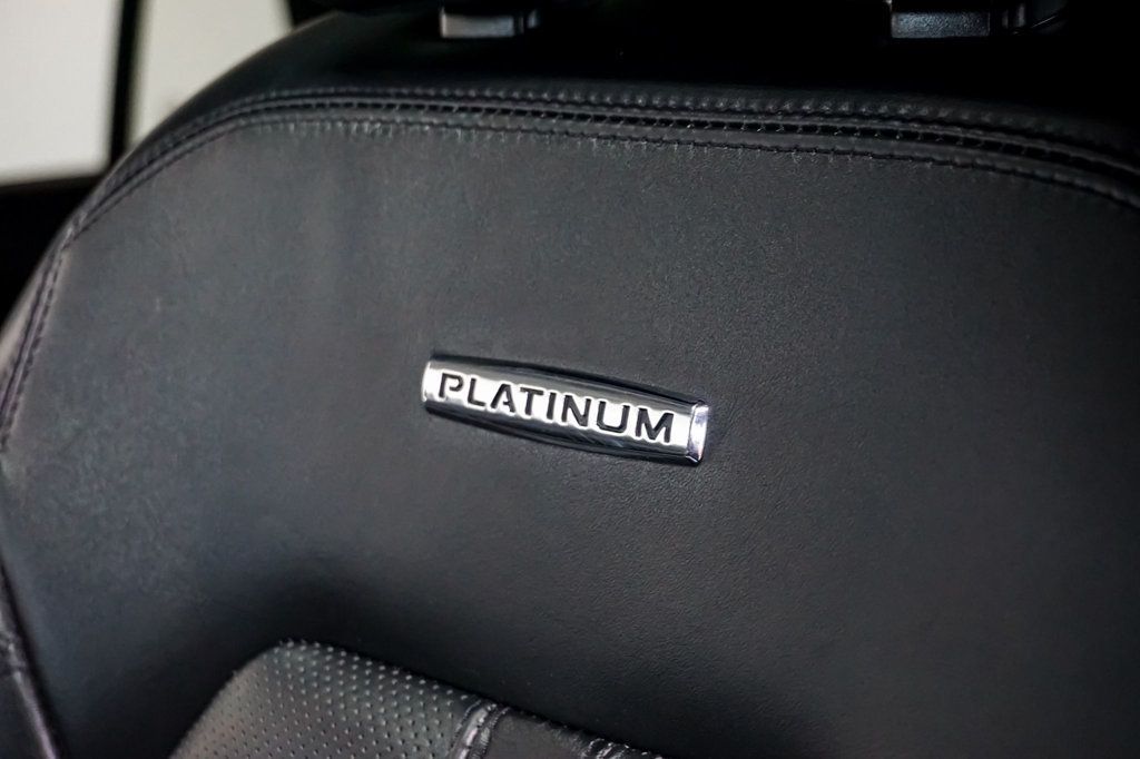 2019 Ford Expedition *Platinum 4x4* *Pano-Roof* *Nav-Camera* - 22948838 - 73