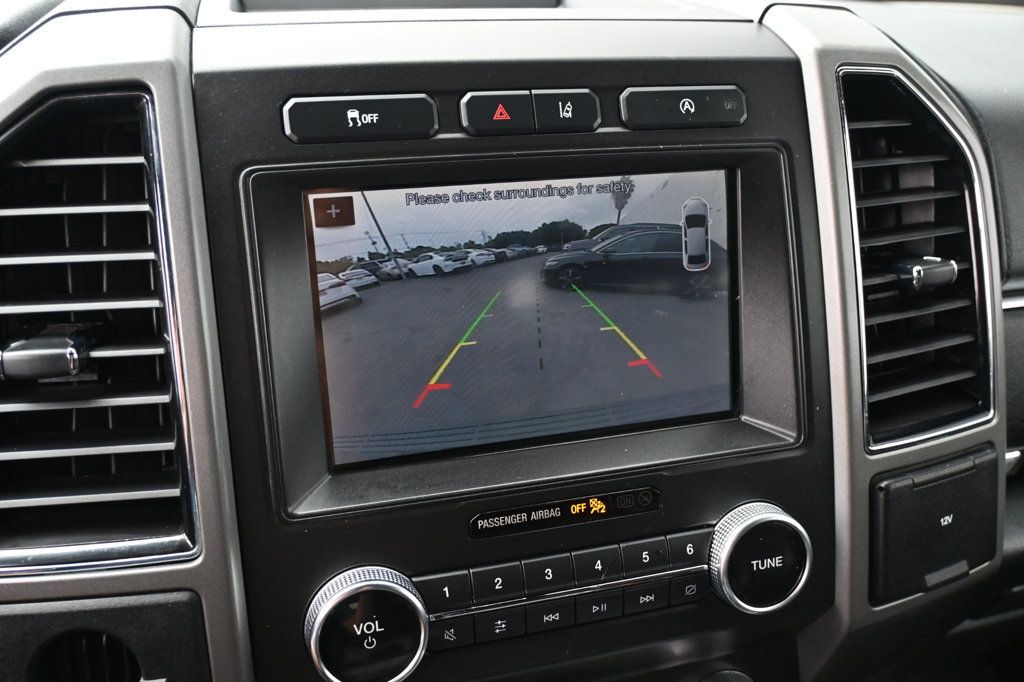 Ford Expedition photo 10