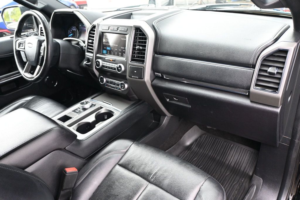Ford Expedition photo 8