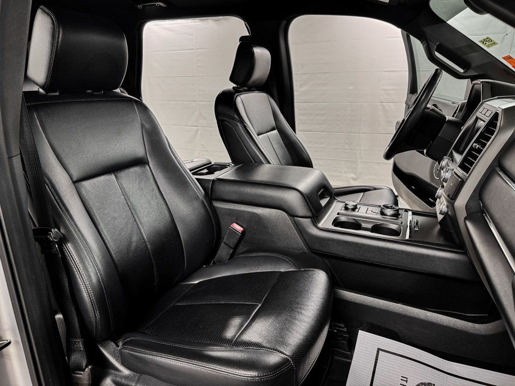 2019 Ford Expedition XLT 4WD - 22993655 - 10