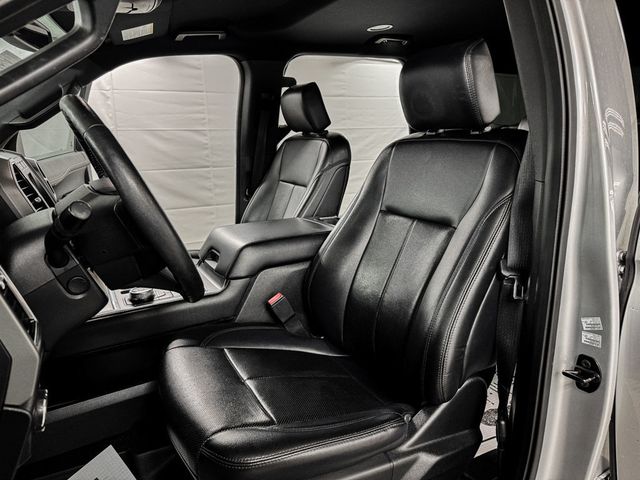 2019 Ford Expedition XLT 4WD - 22993655 - 6