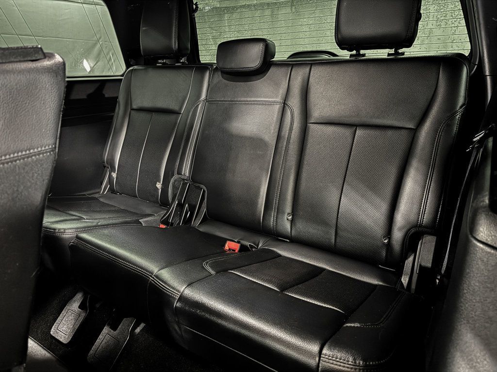 2019 Ford Expedition XLT 4WD - 22993655 - 8