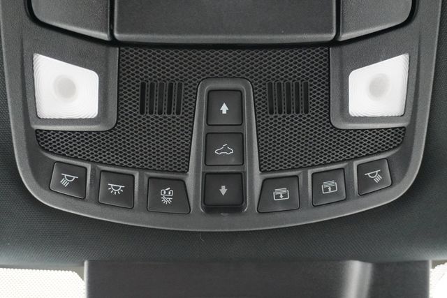 2019 Ford Expedition XLT 4x4 - 22939498 - 25