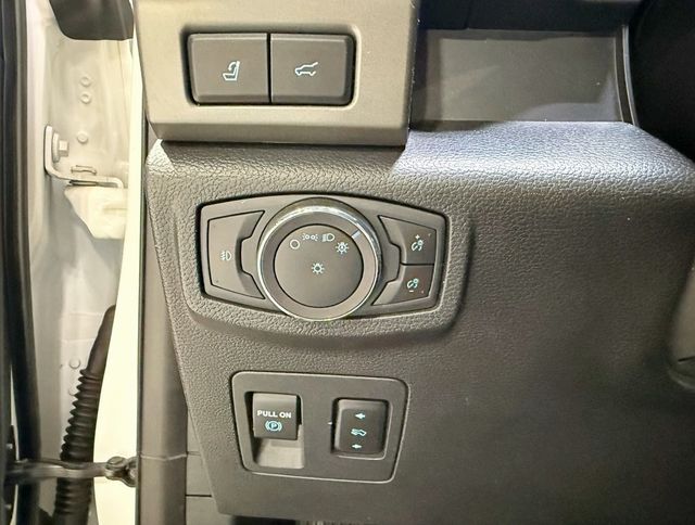 2019 Ford Expedition XLT 4x4 - 22952751 - 12