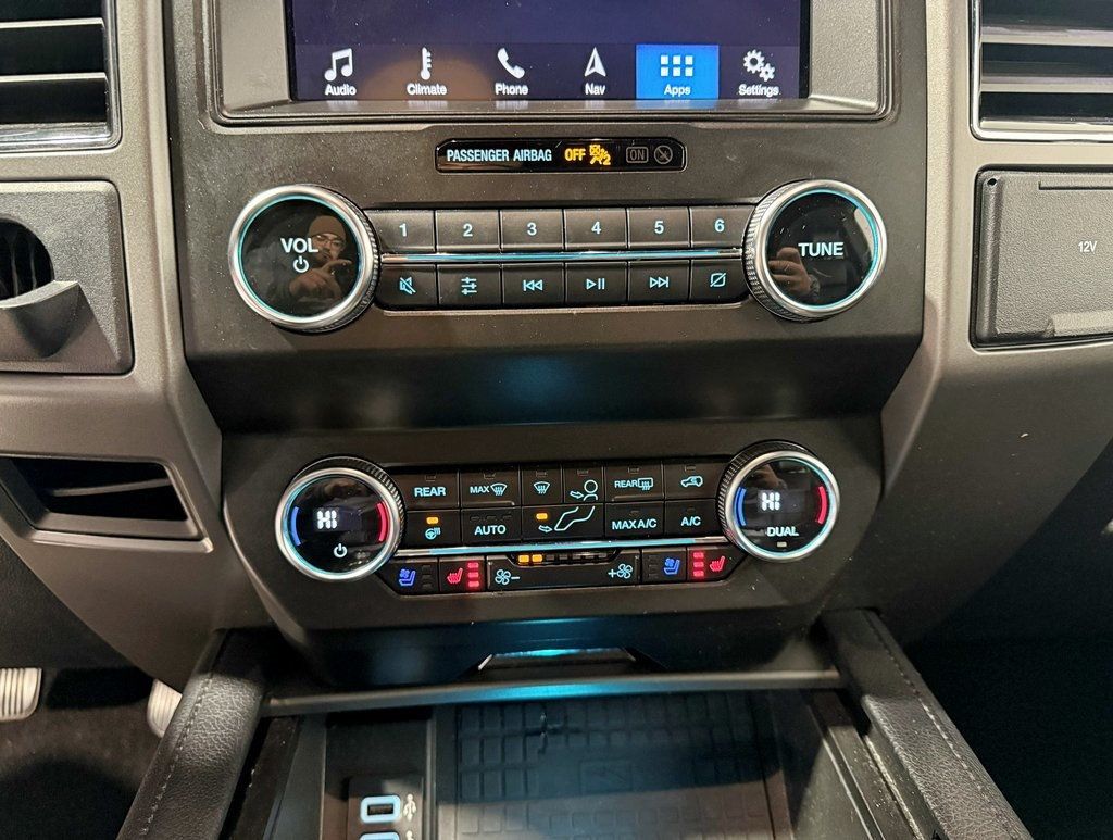 2019 Ford Expedition XLT 4x4 - 22952751 - 21