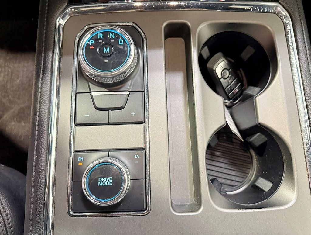 2019 Ford Expedition XLT 4x4 - 22952751 - 24