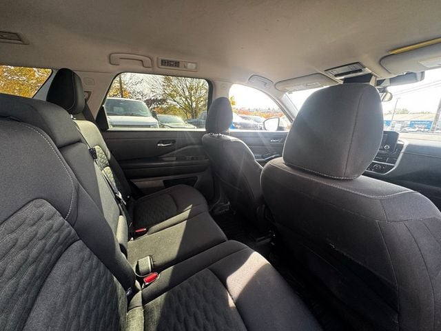 2019 Ford Expedition XLT 4x4 - 22936660 - 31