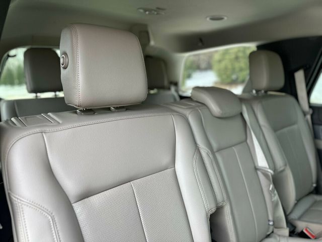 2019 Ford Expedition XLT 4x4 - 22961180 - 20