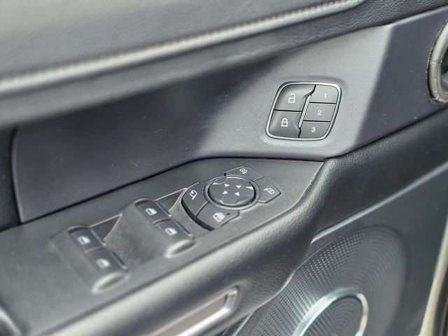 2019 Ford Expedition XLT 4x4 - 22983394 - 13