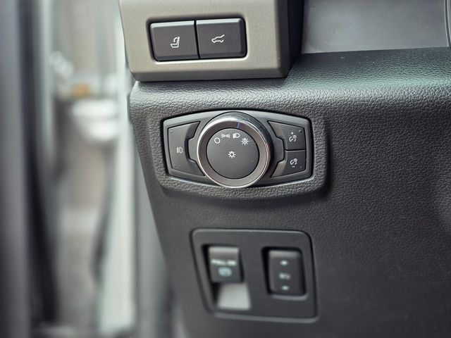 2019 Ford Expedition XLT 4x4 - 22983394 - 18