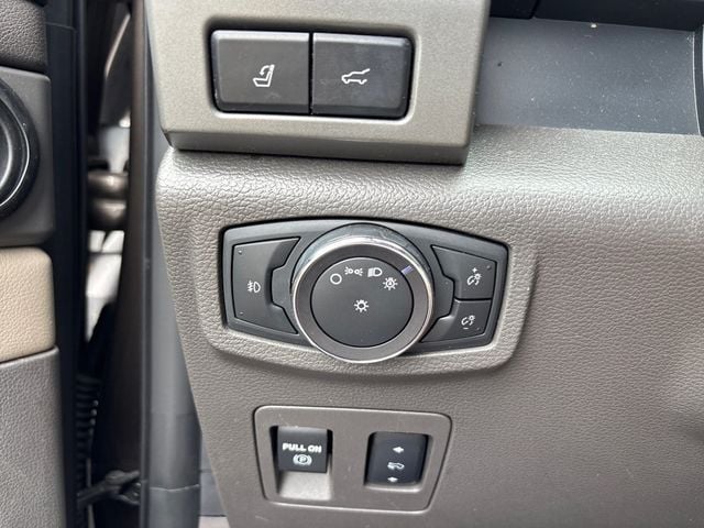 2019 Ford Expedition Max XLT 4x2 - 23037297 - 10
