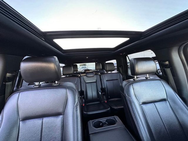 2019 Ford Expedition MAX XLT 4x4 4dr SUV - 22934582 - 25