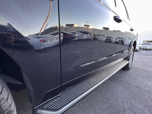 2019 Ford Expedition MAX XLT 4x4 4dr SUV - 22934582 - 34