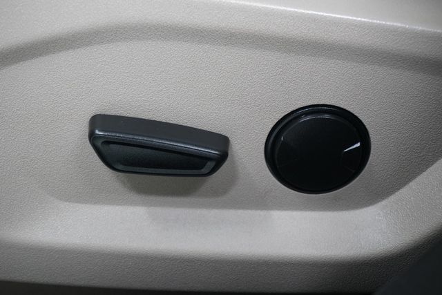 2019 Ford Explorer FWD - 22981540 - 20