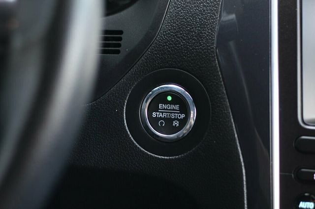 2019 Ford Explorer LIMITED W/ TWIN/MOONROOF, SAFE & SMART PKG NEW TIRES - 22908398 - 29