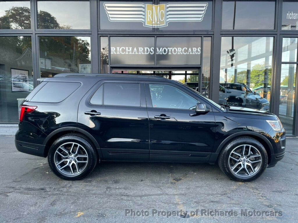 2019 Ford Explorer Sport 4WD - 22583998 - 25