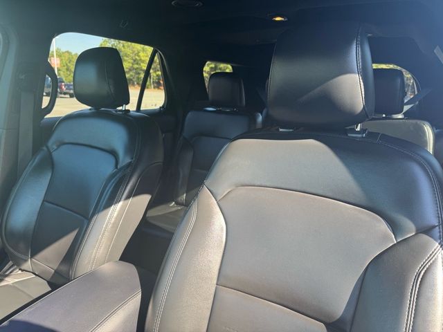 2019 Ford Explorer XLT - 22937777 - 10