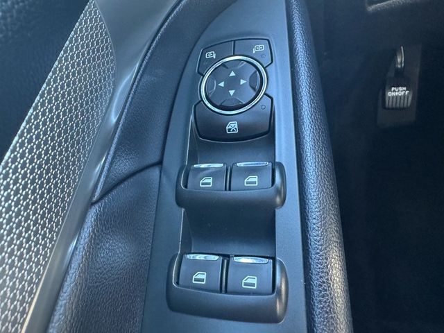 2019 Ford Explorer XLT - 22937777 - 15