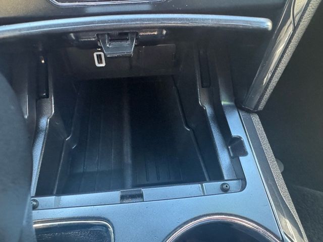 2019 Ford Explorer XLT - 22937777 - 24