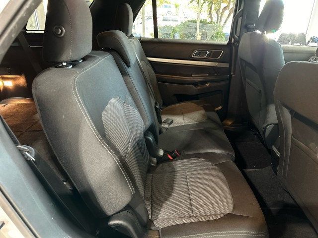 2019 Ford Explorer XLT 4WD - 22669162 - 18