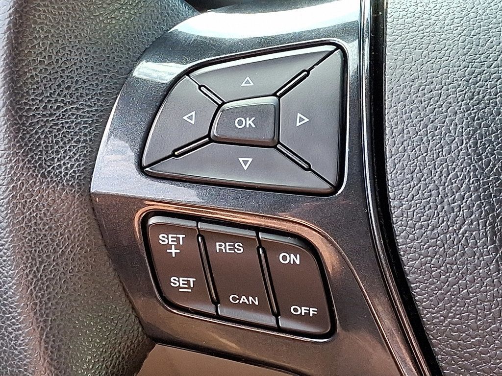 2019 Ford Explorer XLT photo 23