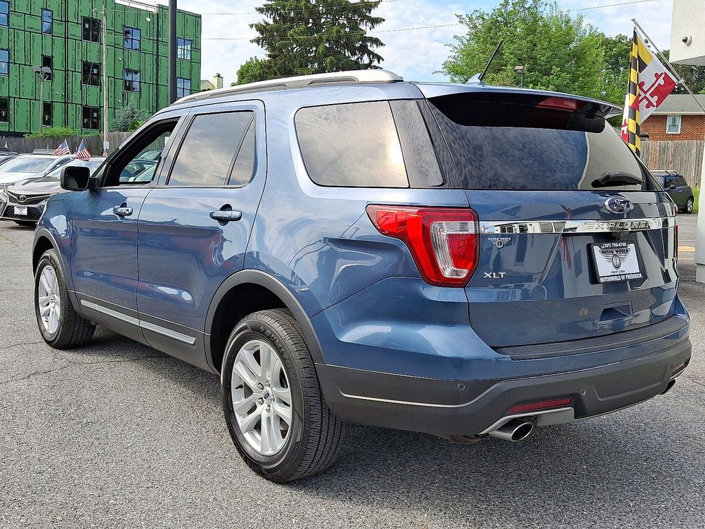 2019 Ford Explorer XLT photo 6