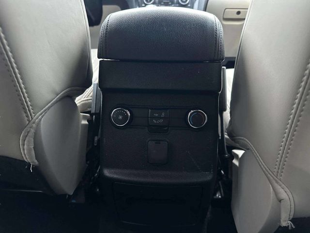 2019 Ford Explorer XLT 4WD - 22974794 - 18