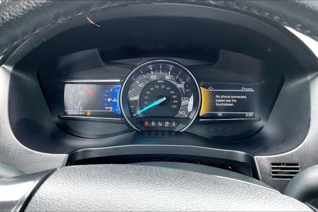 2019 Ford Explorer XLT 4WD - 23026485 - 22