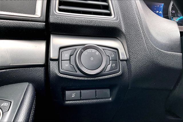 2019 Ford Explorer XLT 4WD - 23026485 - 27