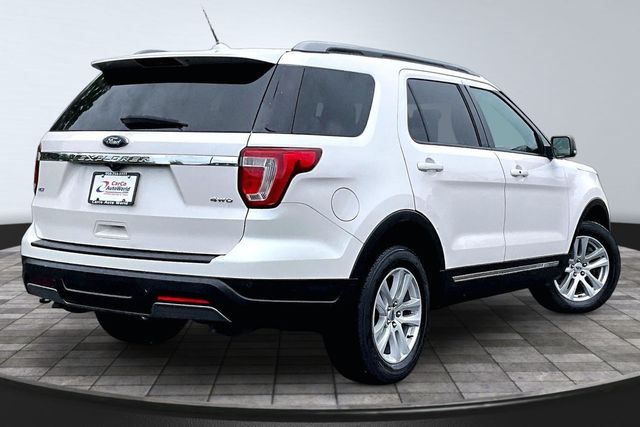 2019 Ford Explorer XLT 4WD's photo