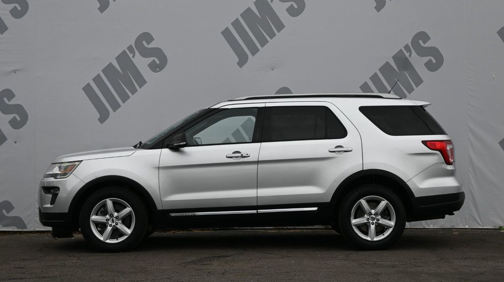 Ford Explorer photo 6