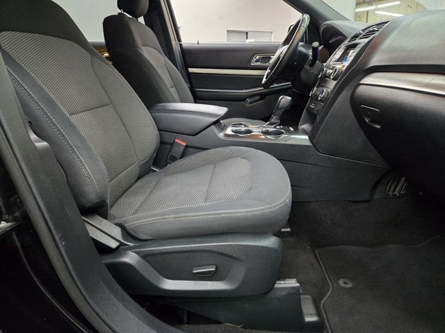 2019 Ford Explorer XLT FWD - 22932616 - 13