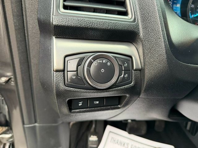 2019 Ford Explorer XLT FWD - 22973102 - 21