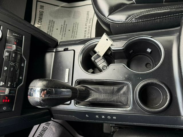 2019 Ford Explorer XLT FWD - 22973102 - 26