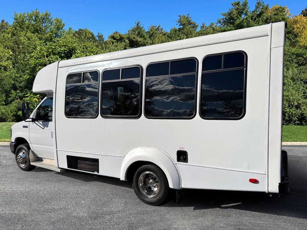 2019 Ford E-350 Cutaway Non-CDL Wheelchair Shuttle Bus For Adults Medical & Handicapped Transportation - 22925899 - 4