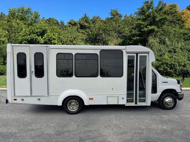 2019 Ford E-450 Cutaway Non-CDL Wheelchair Shuttle Bus For Adults Seniors Church & Handicapped Transportation - 22914031 - 12