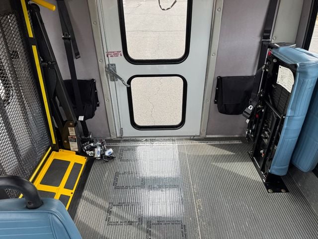 2019 Ford E-450 Cutaway Non-CDL Wheelchair Shuttle Bus For Adults Seniors Church & Handicapped Transportation - 22914031 - 26