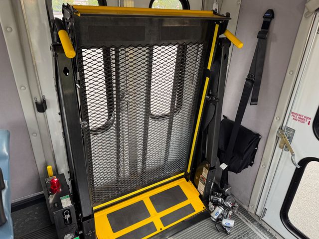 2019 Ford E-450 Cutaway Non-CDL Wheelchair Shuttle Bus For Adults Seniors Church & Handicapped Transportation - 22914031 - 36