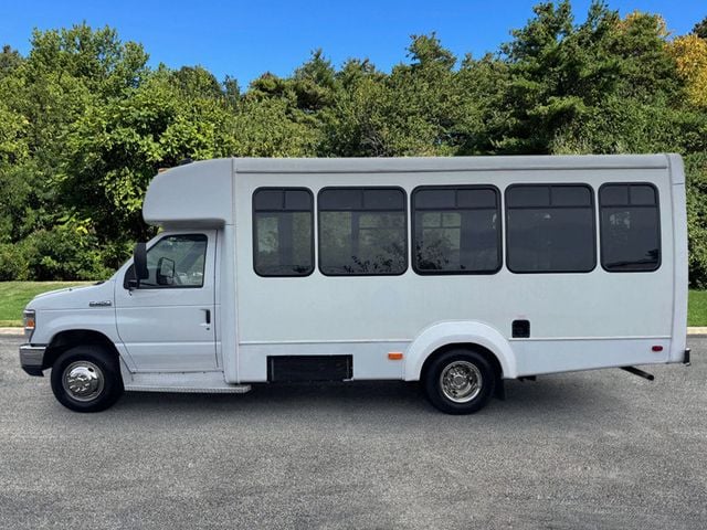 2019 Ford E-450 Cutaway Non-CDL Wheelchair Shuttle Bus For Adults Seniors Church & Handicapped Transportation - 22914031 - 3