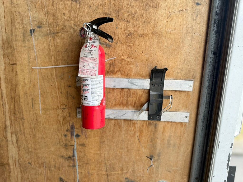 2019 Ford E-Series Cutaway  - 22957590 - 19