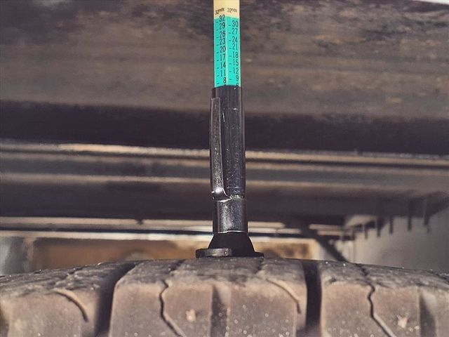 2019 Ford E-Series Cutaway 15 Passenger Shuttle Bus w/Wheelchair - 22942915 - 40